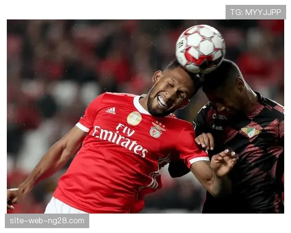 费内巴切进攻体系依赖边路传中，定位球得分率位居联赛前列